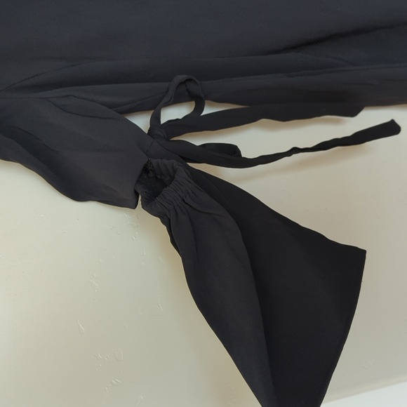 Key Chic Black Off Shoulder Cutout‎ Sleeves Midi Dress S - Picture 5 of 8